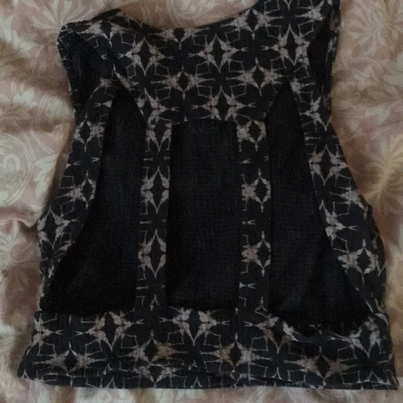 Set - Picture 3 of 5